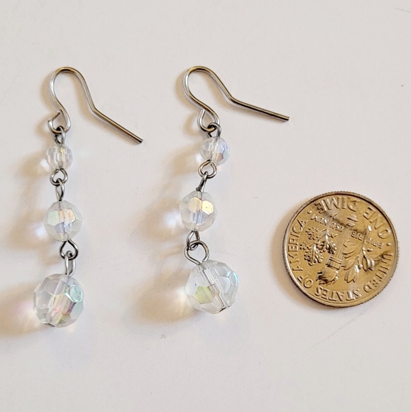 NWOT Earrings - Picture 4 of 4
